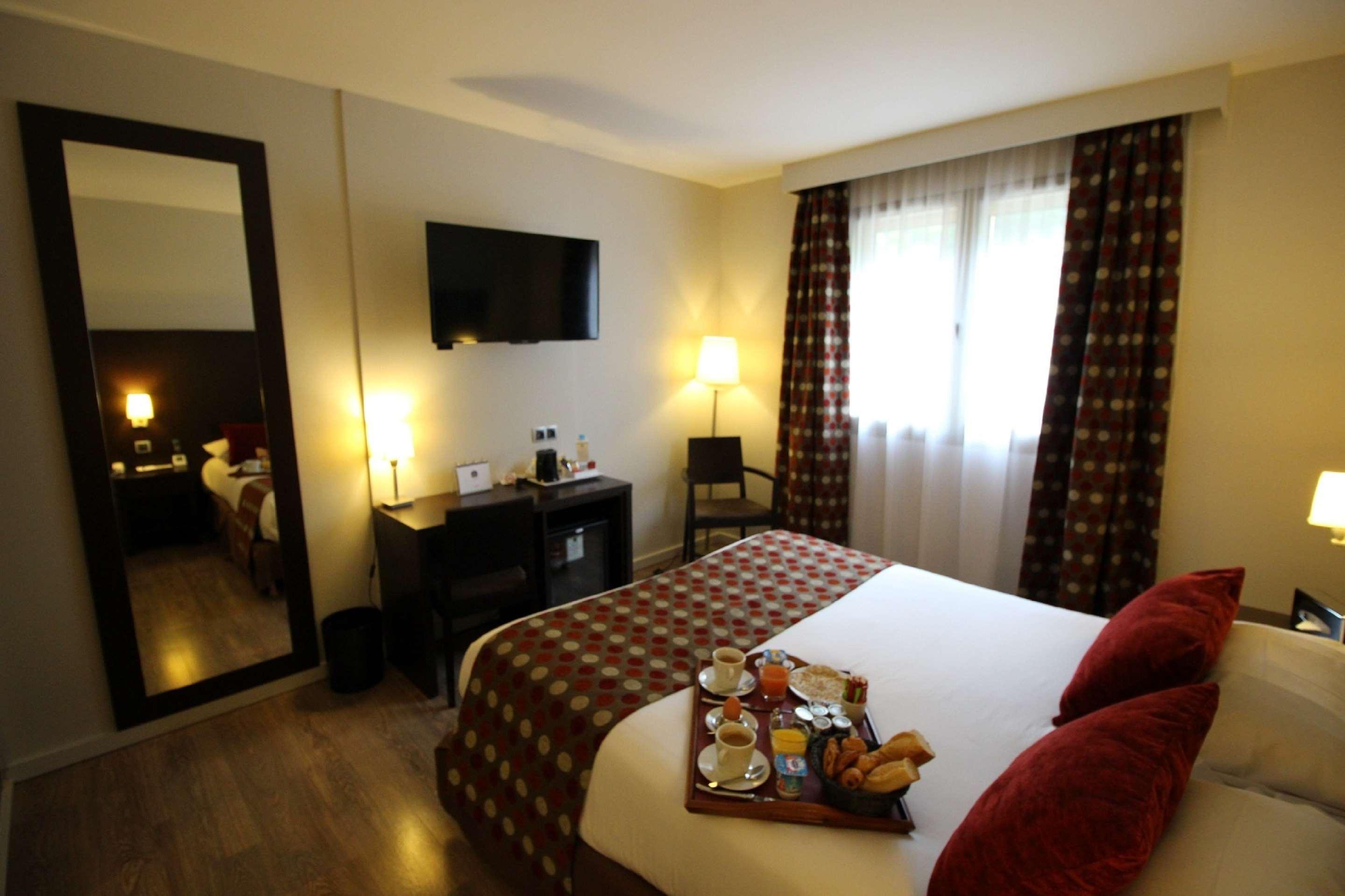 Hotel Western Des Barolles - Lyon Sud Brignais