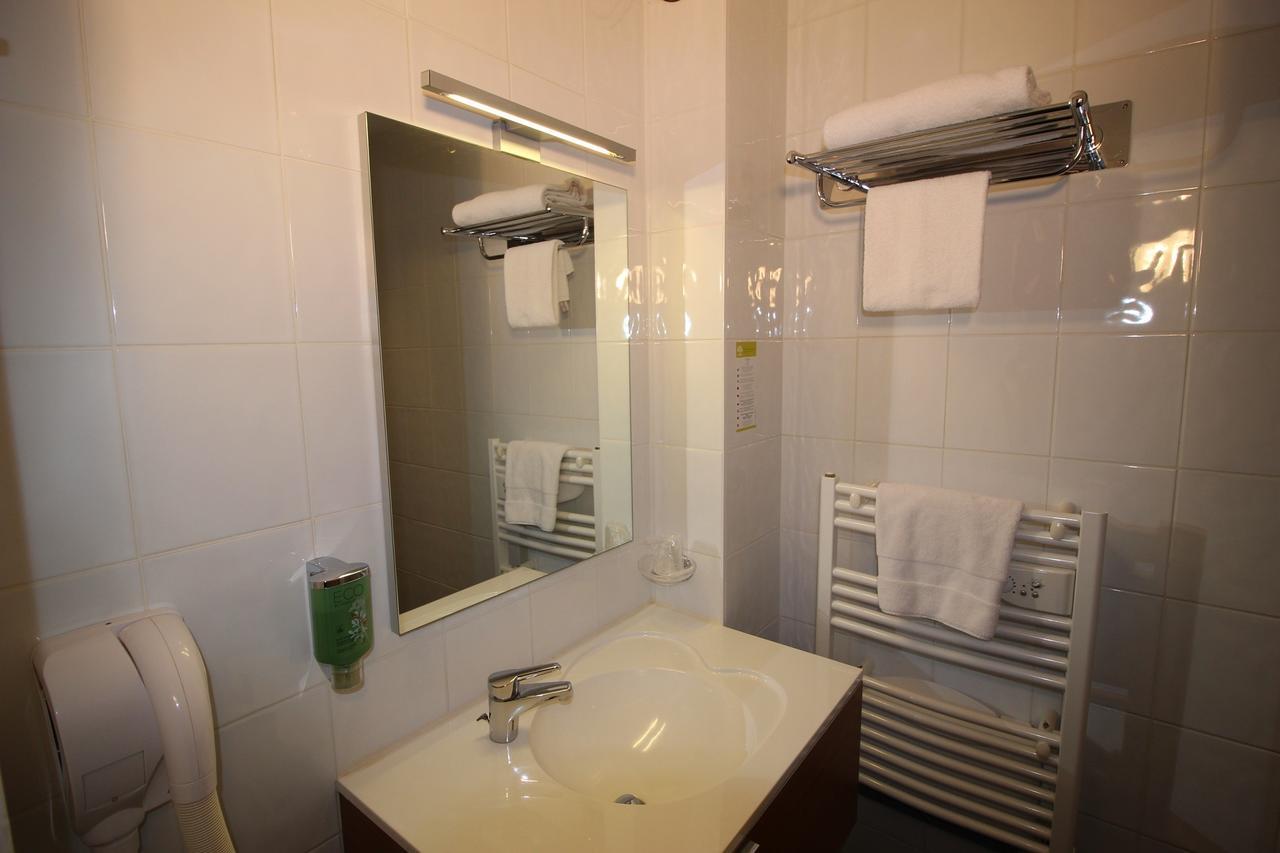 Hotel Western Des Barolles - Lyon Sud Brignais