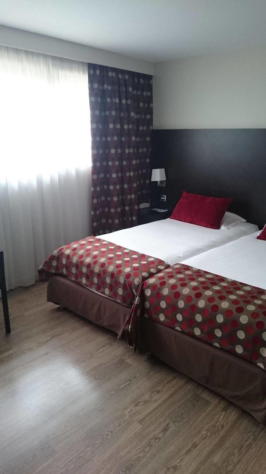Western Des Barolles - Lyon Sud Hotel 3*